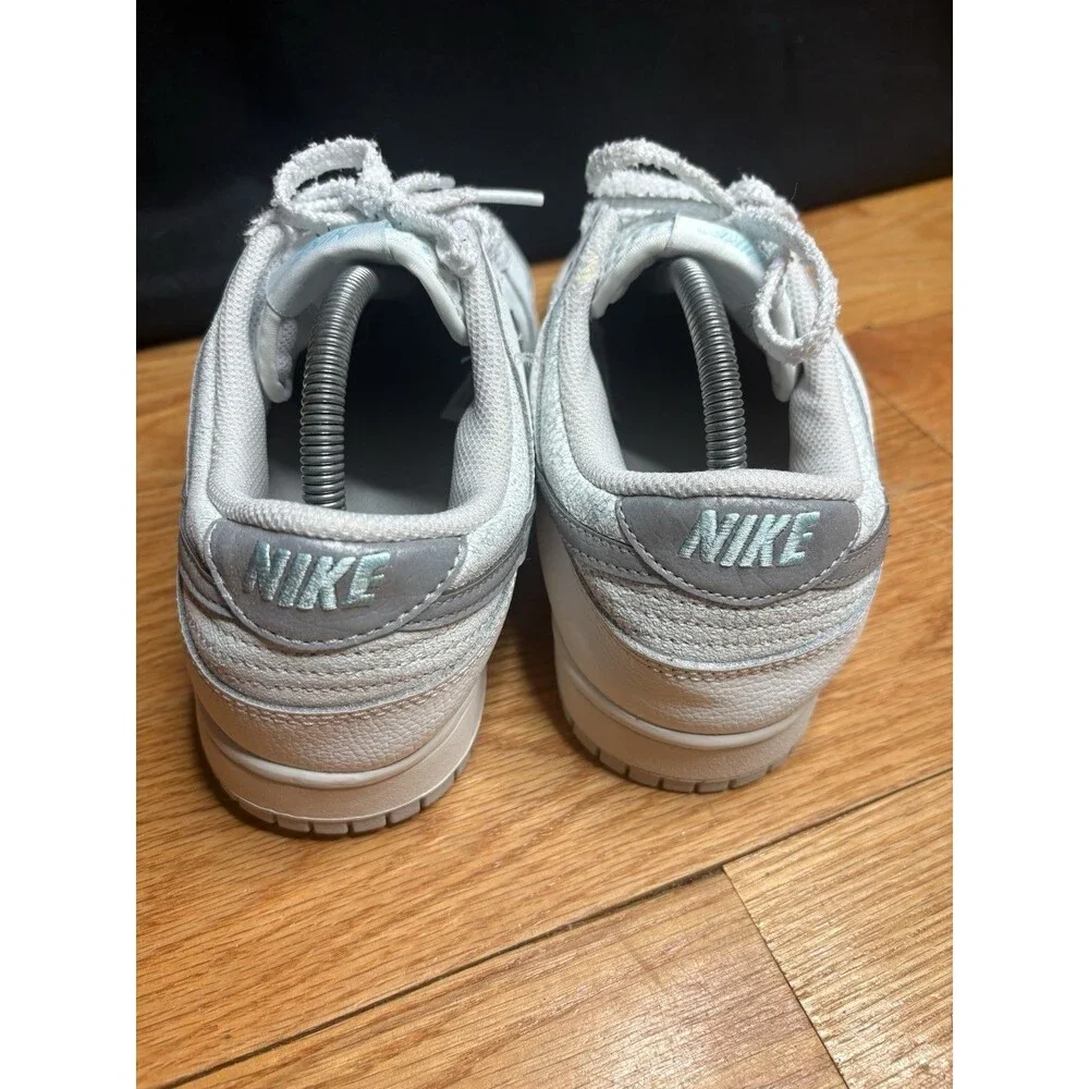 Nike Dunk Low SE Winter Storm Mens Size 9.5 White Gray Athletic Shoes Sneakers